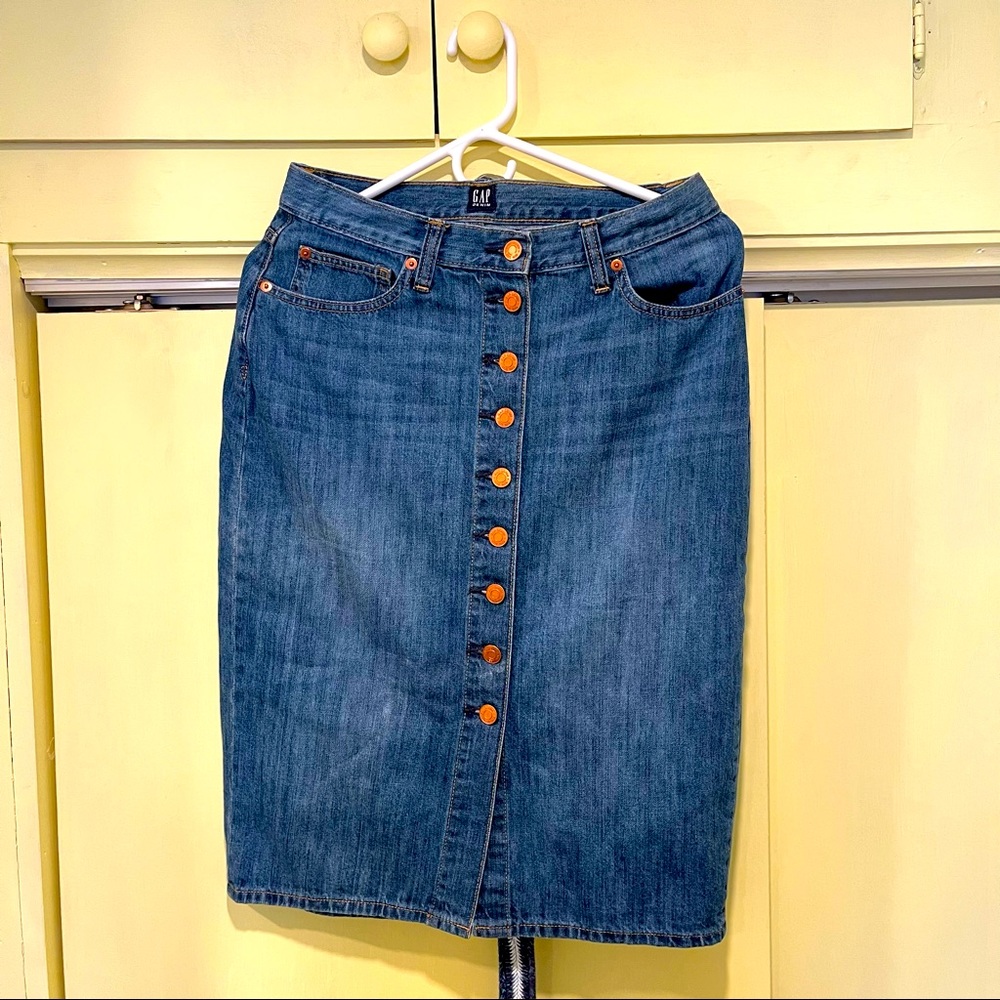 Gap copper button A-line denim skirt
